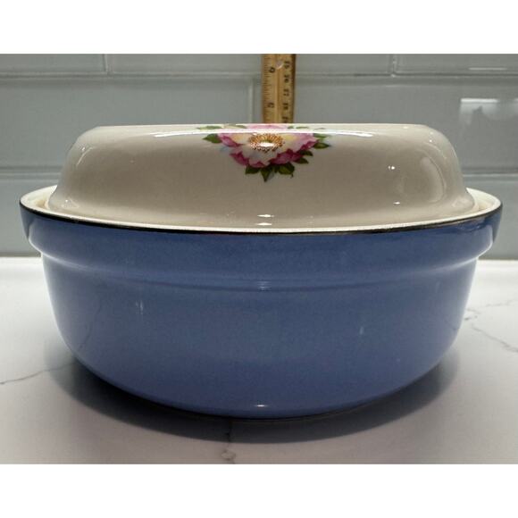 VINTAGE: Hall's Superior Quality Kitchenware, 2-Quart Covered Casserole Dish - Picture 3 of 10